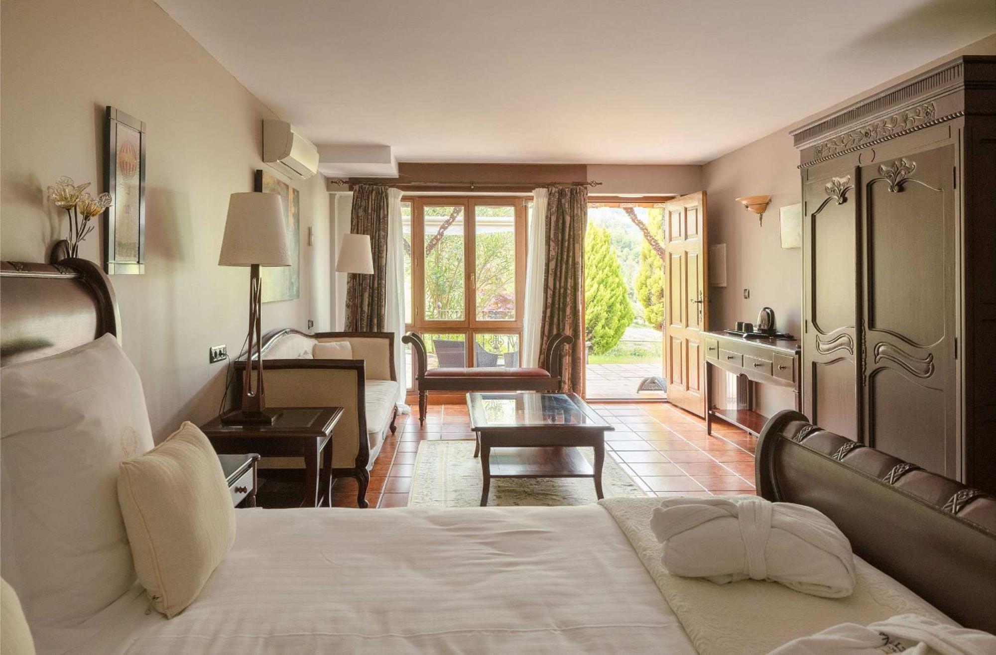 Hotel & Spa Etxegana Zeanuri Екстериор снимка