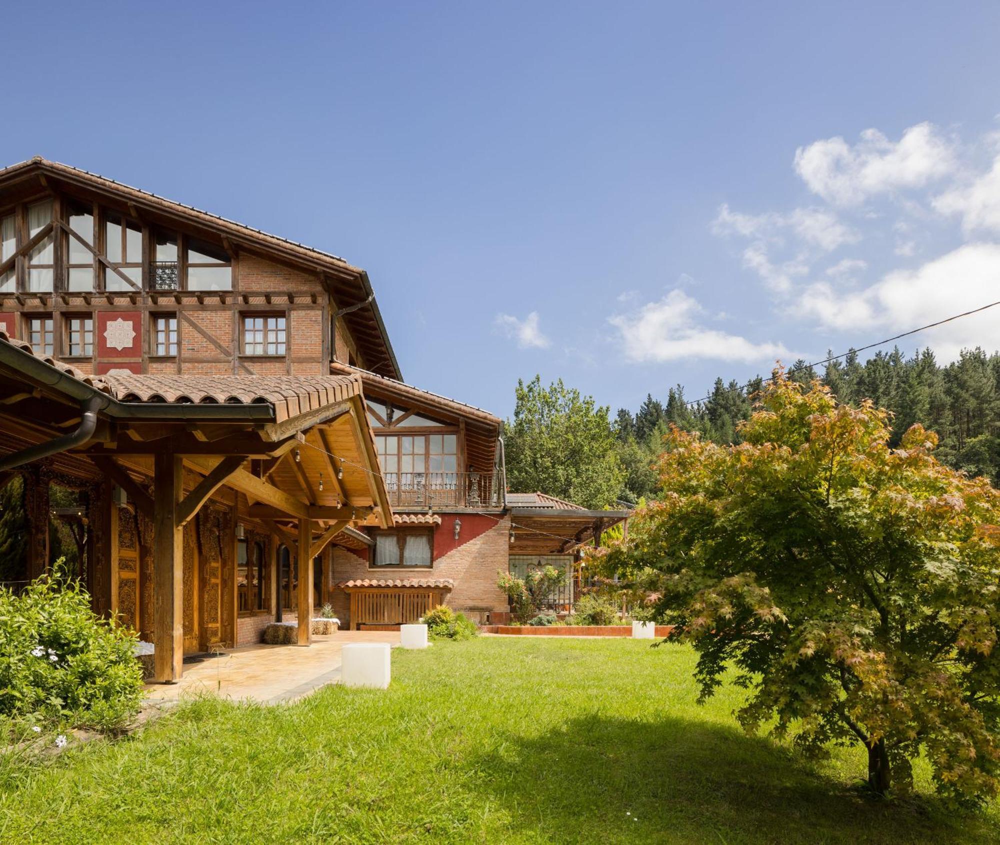 Hotel & Spa Etxegana Zeanuri Екстериор снимка